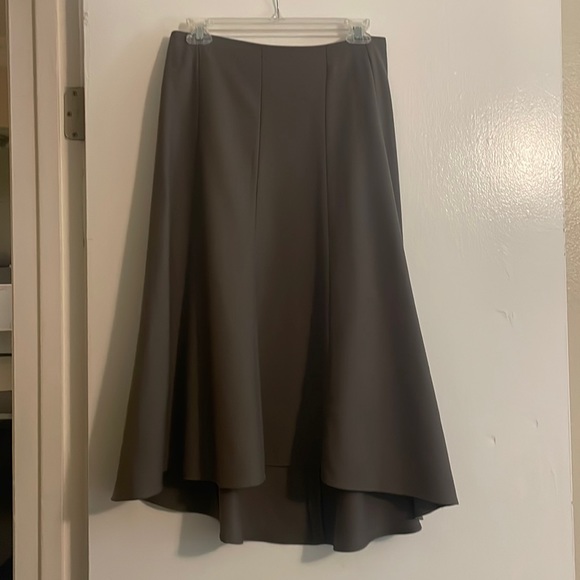 💎EUC! The Melrose Skirt in Mink - Picture 4 of 5